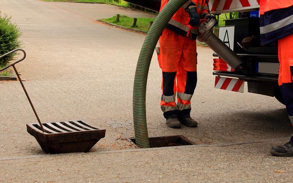 prix débouchage canalisation wc Saclay